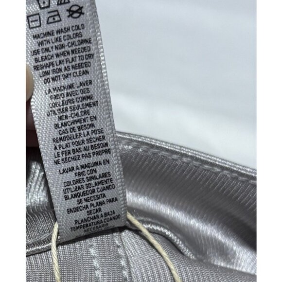 NWT SKIMS Disco Pants Metallic Silver Hot Pants Rave Clubbing Indie Sleaze Y2k - Picture 6 of 11